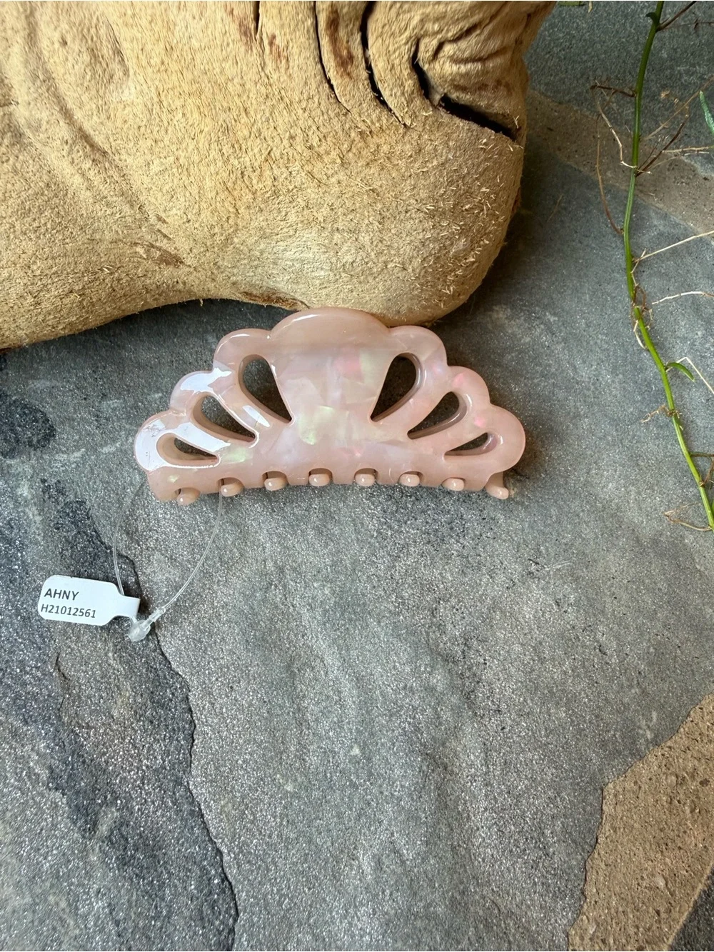New🌟Anthropologie-Pink Marbled Hair Clip